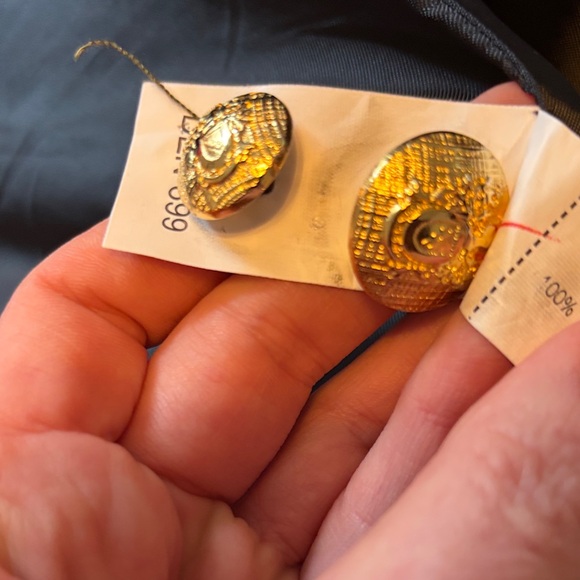 Zara Woman’s Olive Double-Breasted Coat with Gold Buttons - Picture 7 of 9